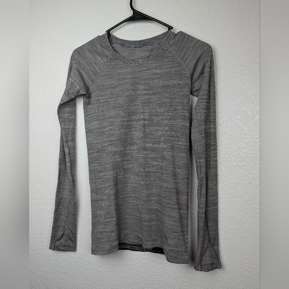 Lululemon swiftly speed long sleeved white black stripe - Picture 1 of 5
